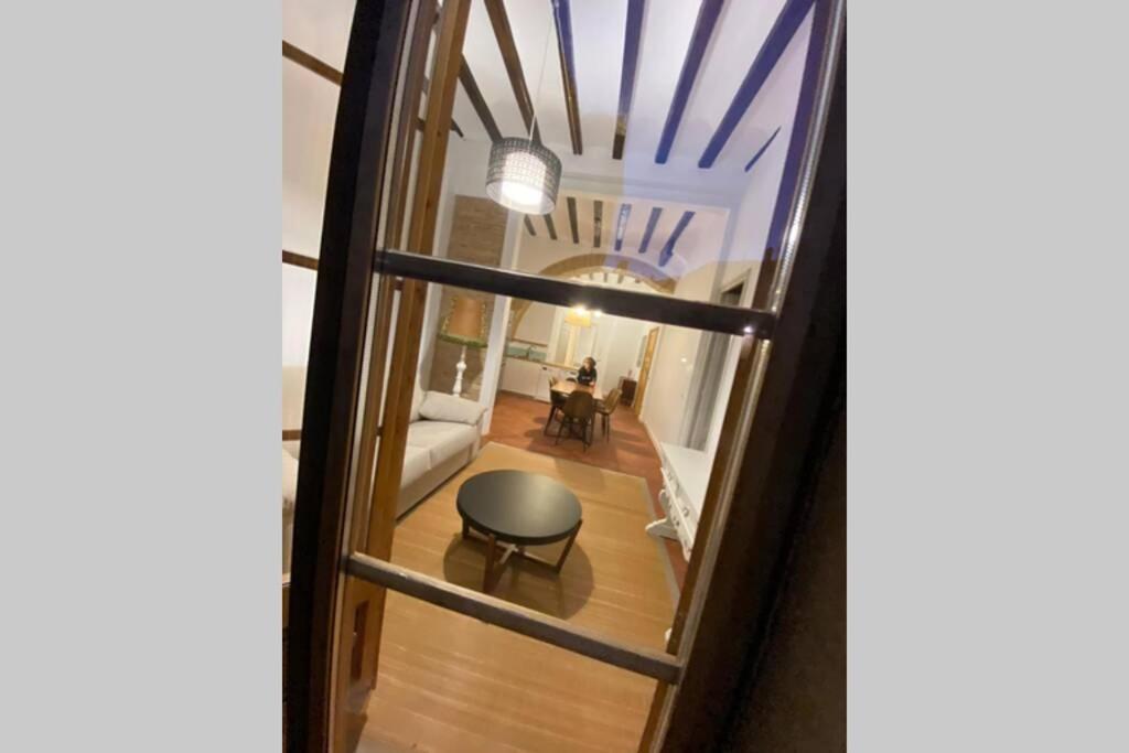 קסטלו דה אמפוריאס Casa Moner Loft Edifici Historic Centre Medieval De Castello מראה חיצוני תמונה